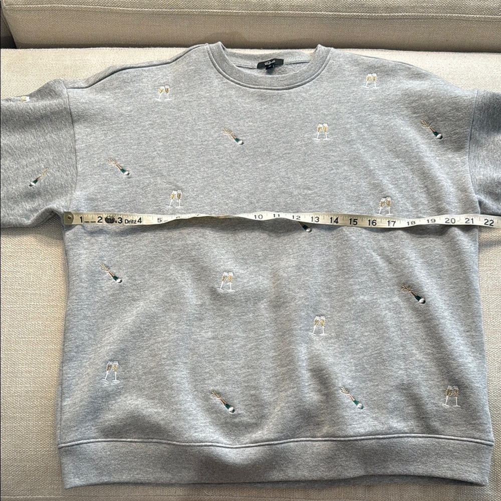 Rails Grey Varsity Cheers Embroidered Champagne Graphic Sweatshirt size M - Picture 7 of 9
